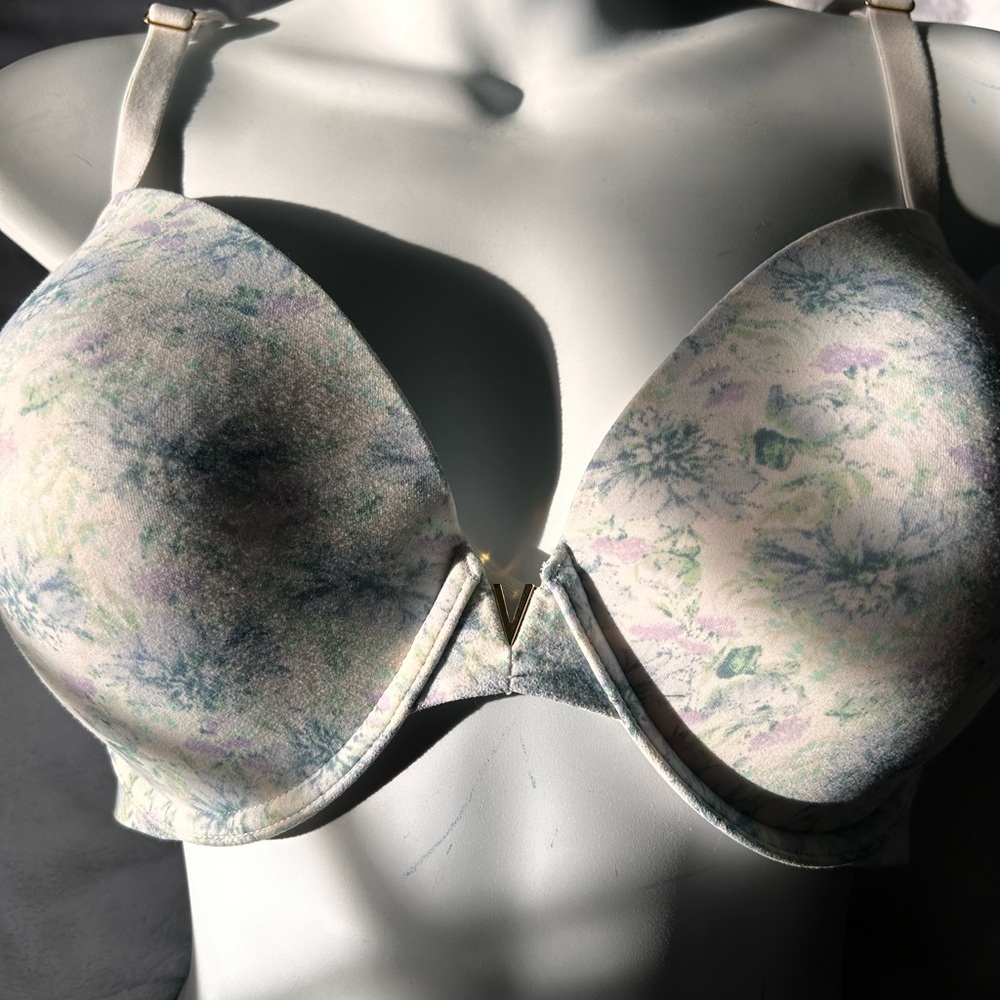 Victoria's Secret Pastel Floral Bra
